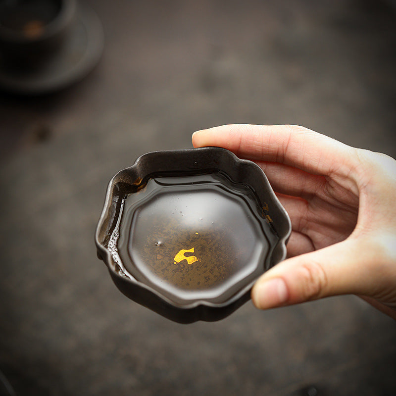 Ceramic-Polygon-Bowl-with-Golden-Flakes-top