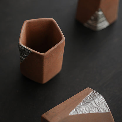 Silver-Detailing-Pottery-Cups-scenario