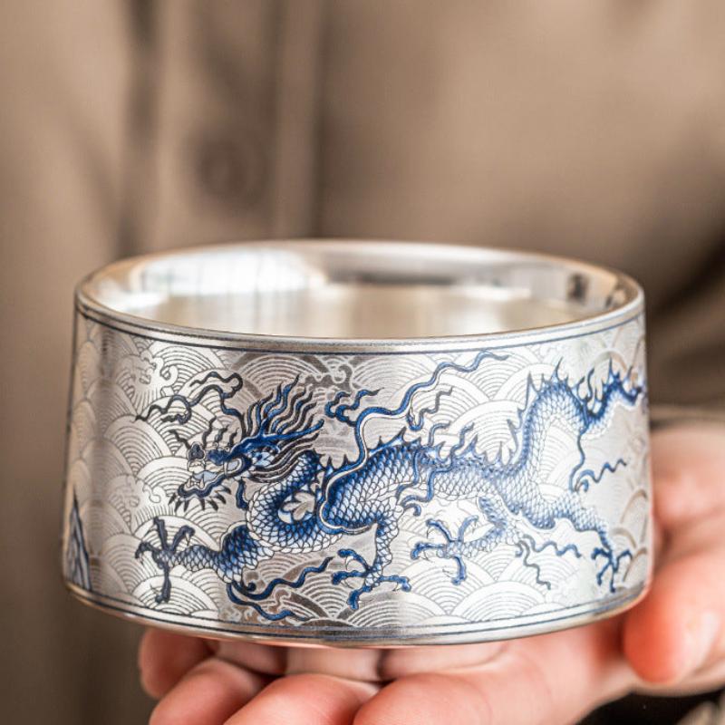 Silver-Gilt-Ceramic-Bowl-with-Gift-Box-Ocean-Dragon-&-Clouds-in-hand