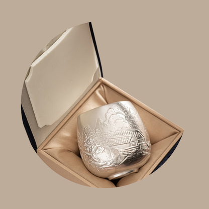 Silver-Gilt-Ceramic-Mug-with-Shuimo-Relief in gift box