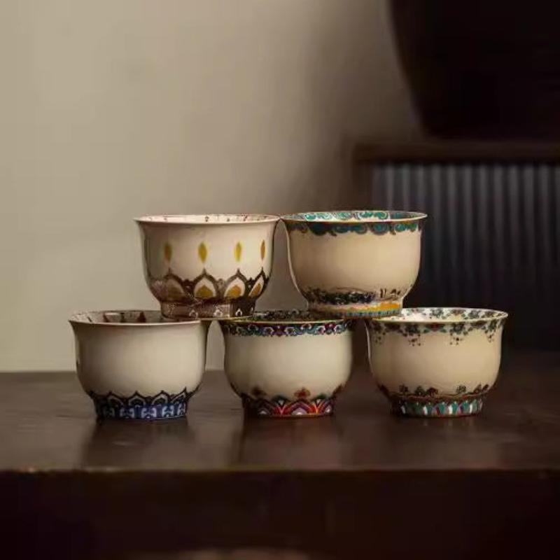 Silver-Gilt-Polychrome-Porcelain-Mini-Bowl-with-Gift-Box
